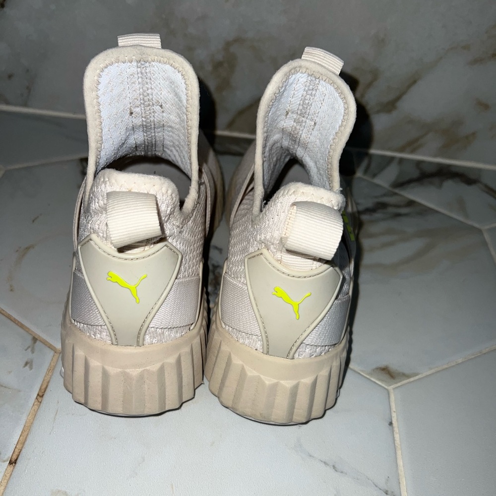 Tan Puma Sneakers - Picture 4 of 7
